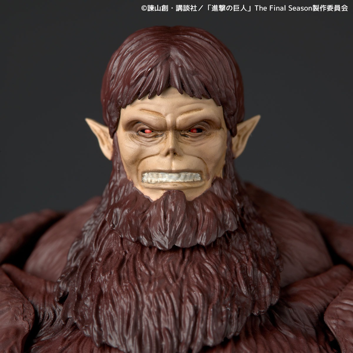 The Beast Titan Attack on Titan REVOLTECH Figure AMAZING YAMAGUCHI SERIES KAIYODO