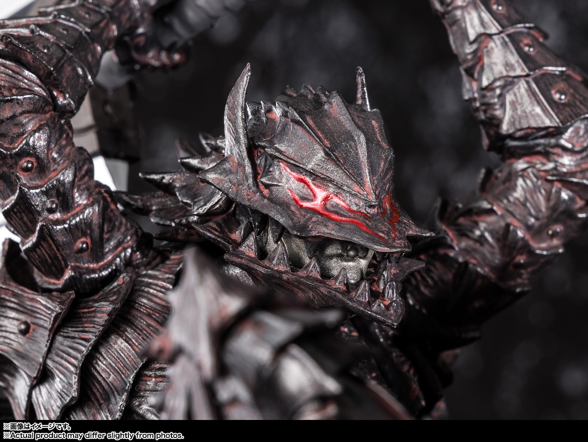 GUTS (BERSERKER ARMOR) BERSERK Figuarts Zero Touche Métallique Figure BANDAI