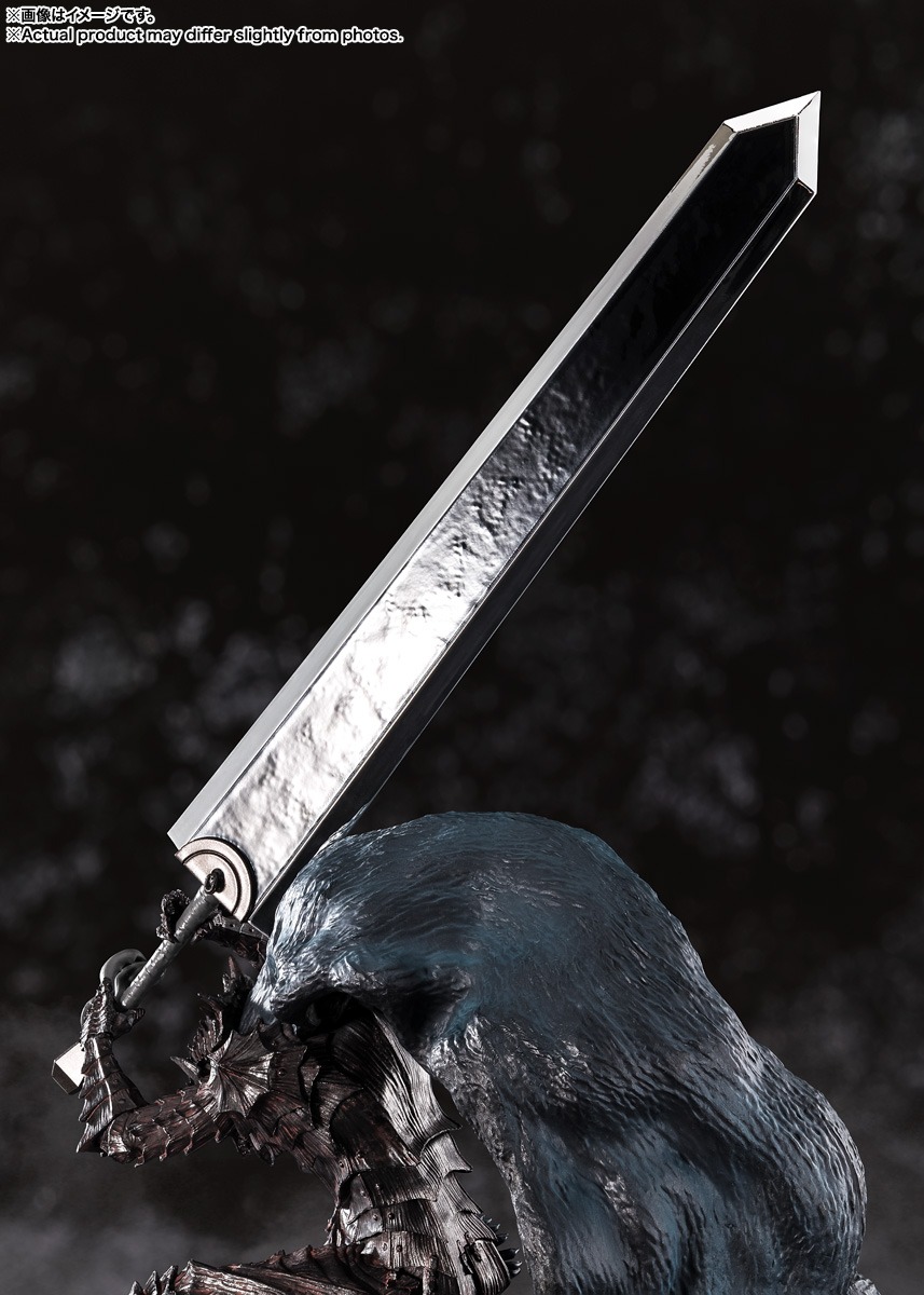 GUTS (BERSERKER ARMOR) BERSERK Figuarts Zero Touche Métallique Figure BANDAI