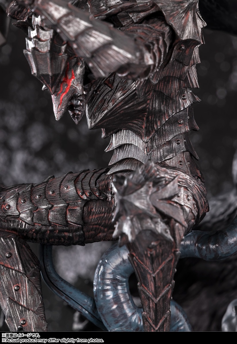 GUTS (BERSERKER ARMOR) BERSERK Figuarts Zero Touche Métallique Figure BANDAI