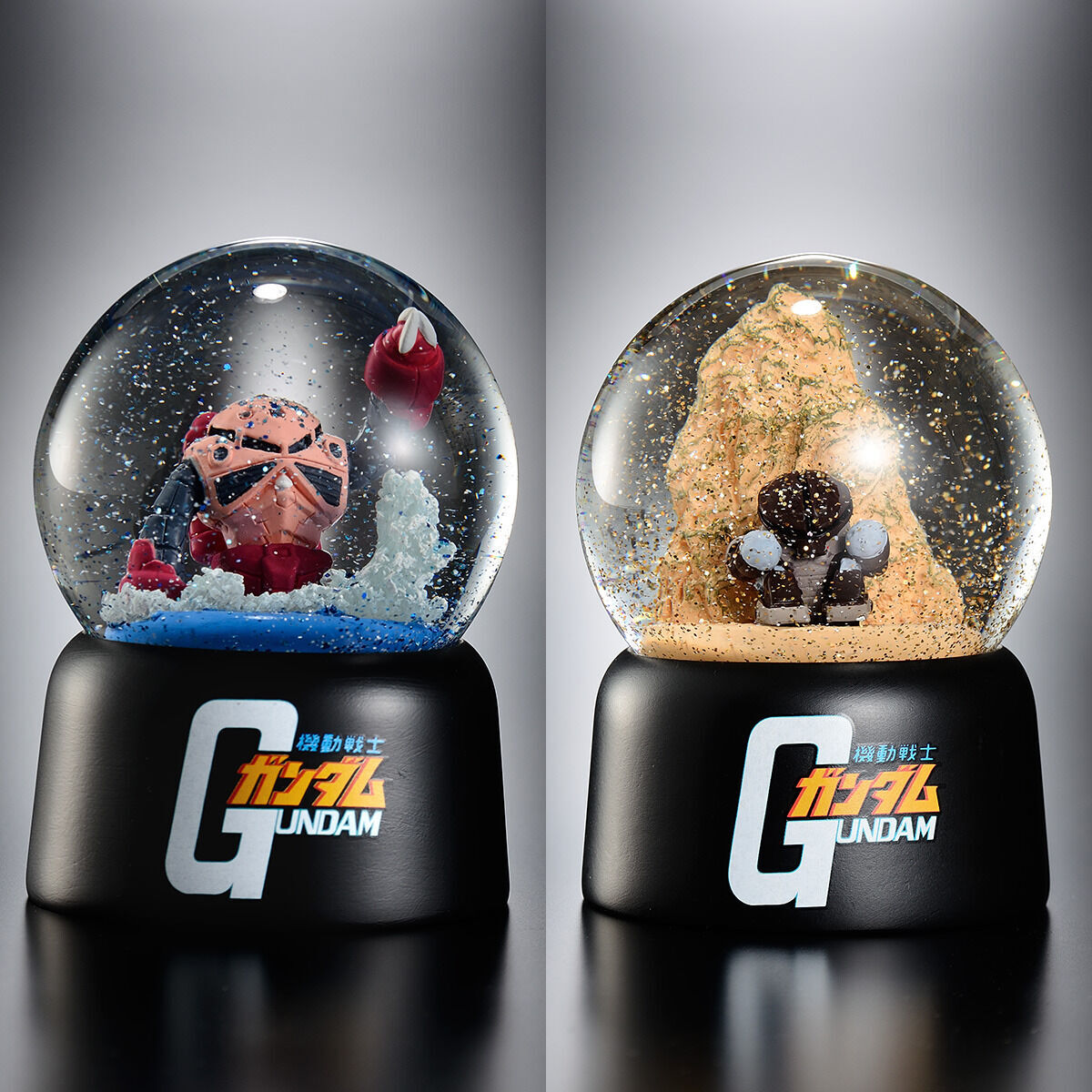 The Snow Globe CHAR'S Z'GOK and The Snow Globe ACGUY BANDAI