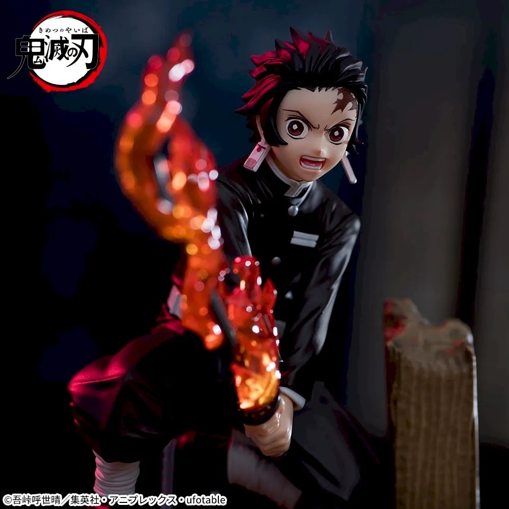 Rengoku Kyojuro Flame Hashira Demon Slayer Kimetsu no Yaiba XrossLink Figure SEGA PLAZA