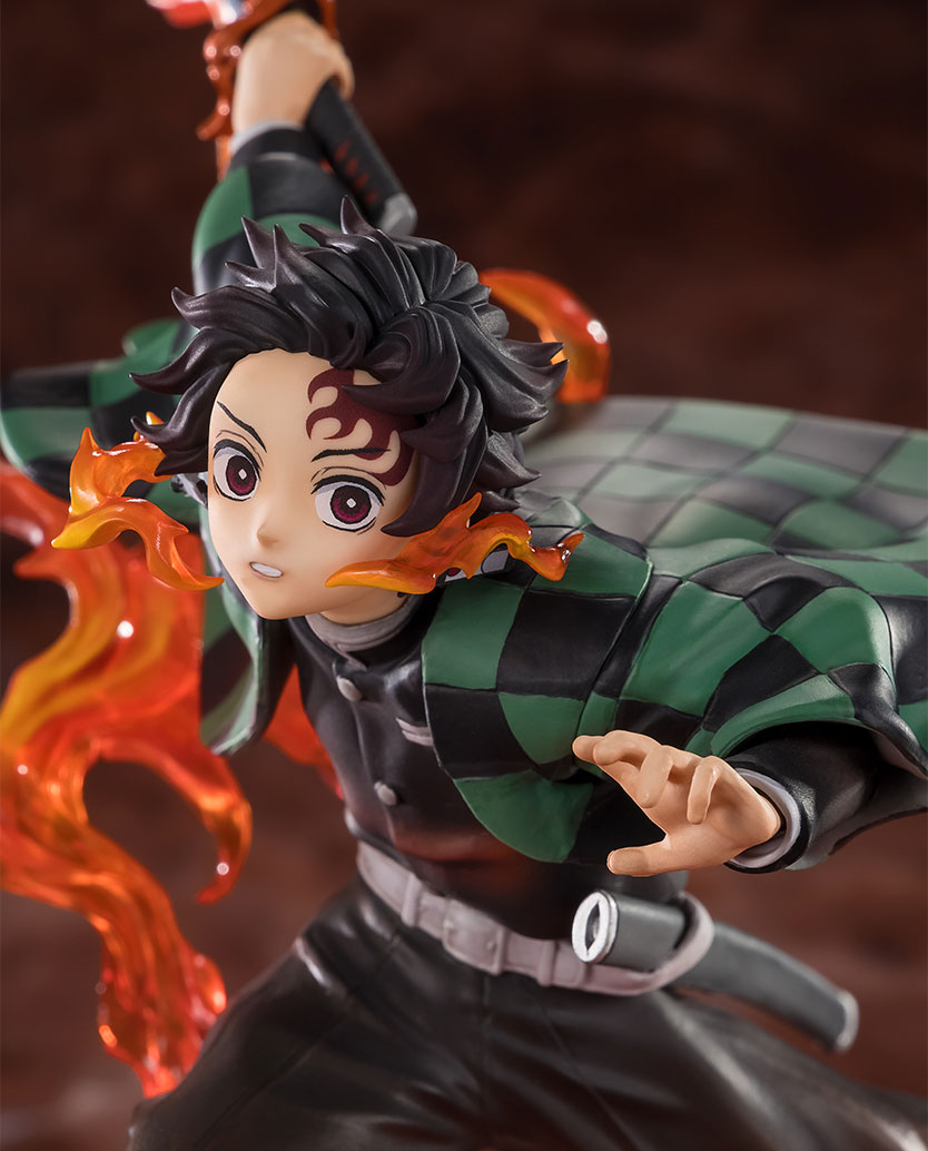 TANJIRO KAMADO Rengoku Tsuba ver. FiguartsZERO Figure TAMASHII NATIONS BANDAI