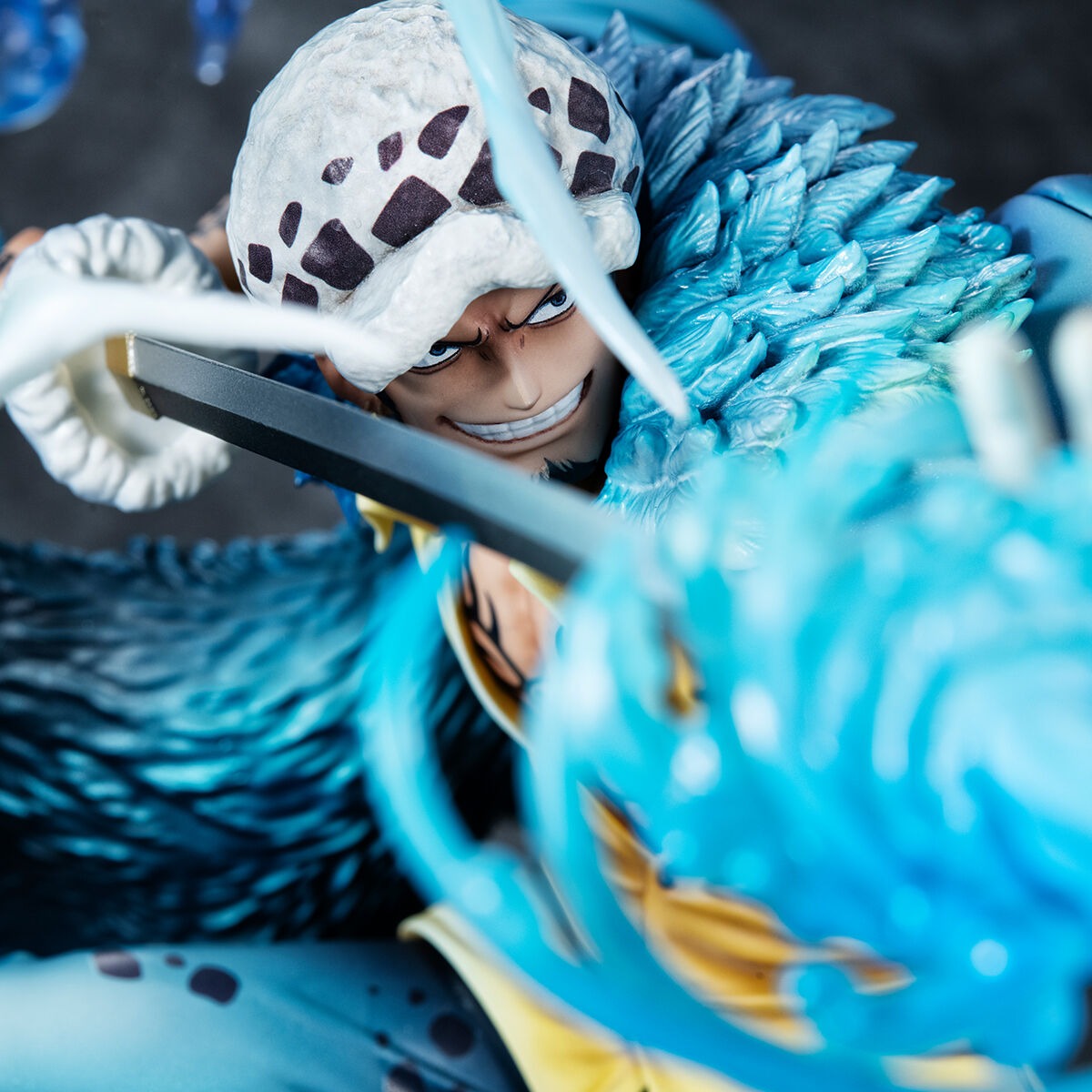 Trafalgar D. Water Law Portrait.Of.Pirates ONE PIECE WA-MAXIMUM Figure BANDAI