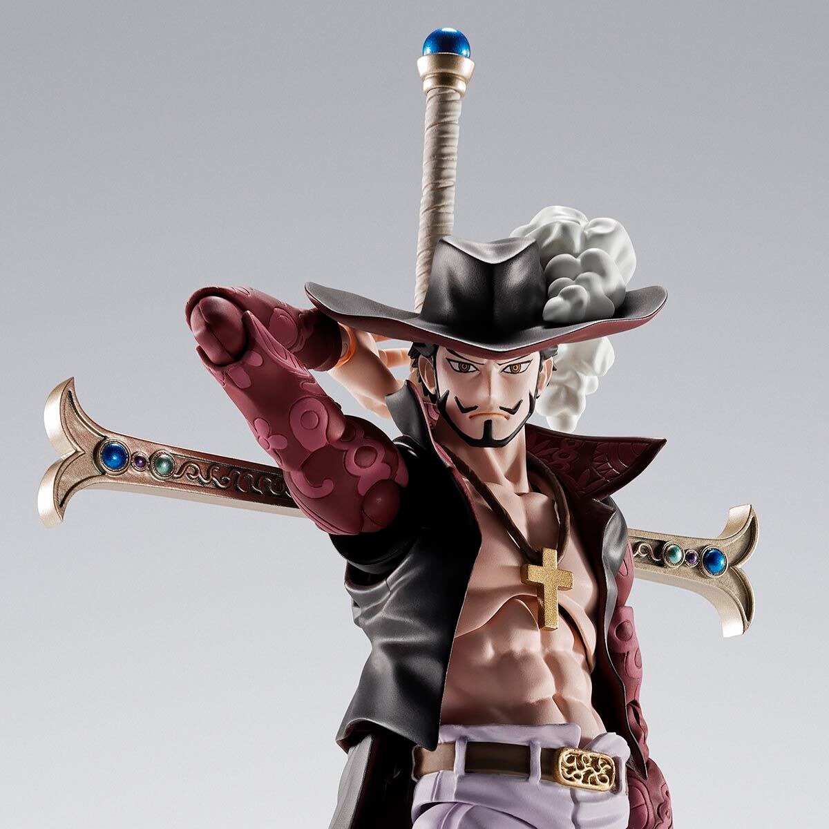 Dracule Mihawk Hawk Eyes ONE PIECE S.H.Figuarts Figure PREMIUM BANDAI